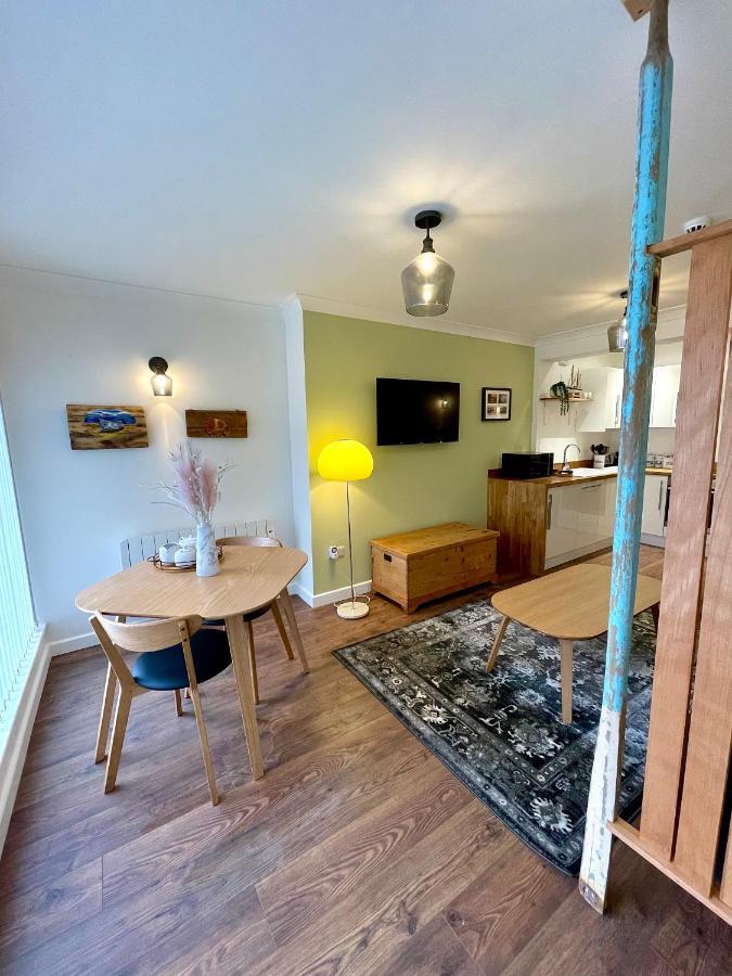 Kittiwake Number 4a - Town Centre Ground Floor Apartment